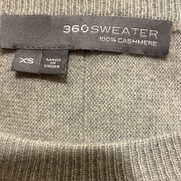 360 Cashmere gray poncho style sweater size xs - Picture 10 of 10
